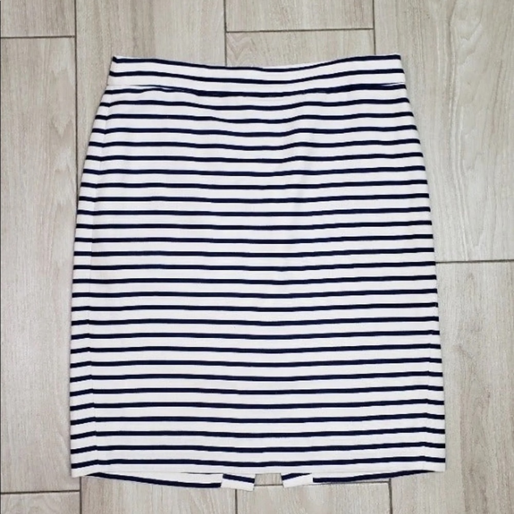 J Crew pencil skirt size 4